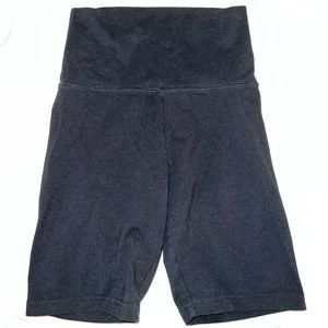 Aerie Black biker shorts XS